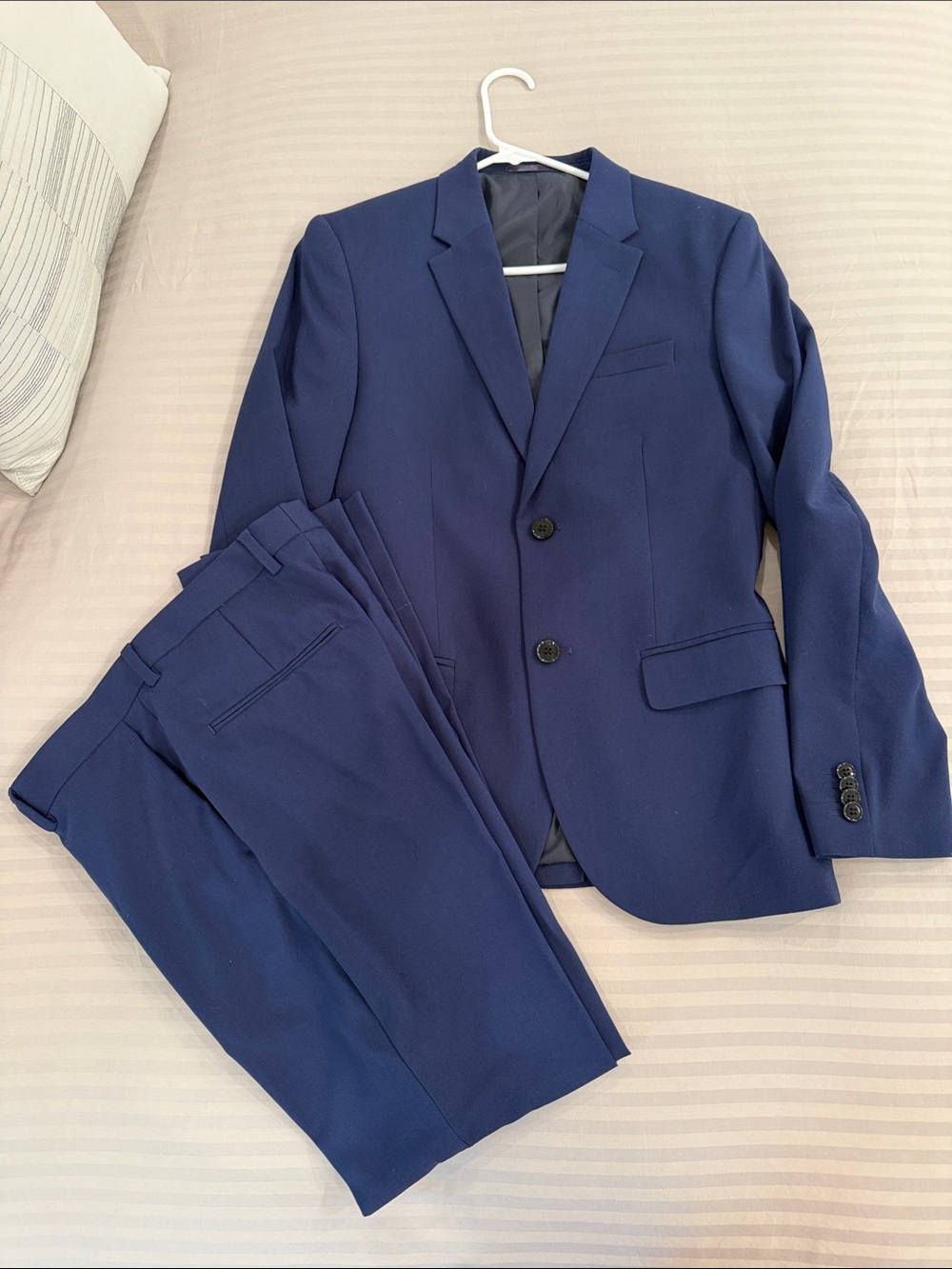 Men's Navy Two-Piece Suit Blazer & Trousers